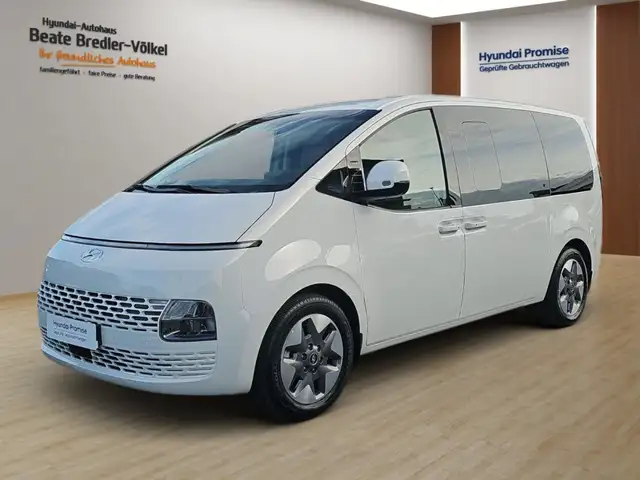 Hyundai STARIA 2.2 CRDi 8 Gang Automatik Prime Parkpaket