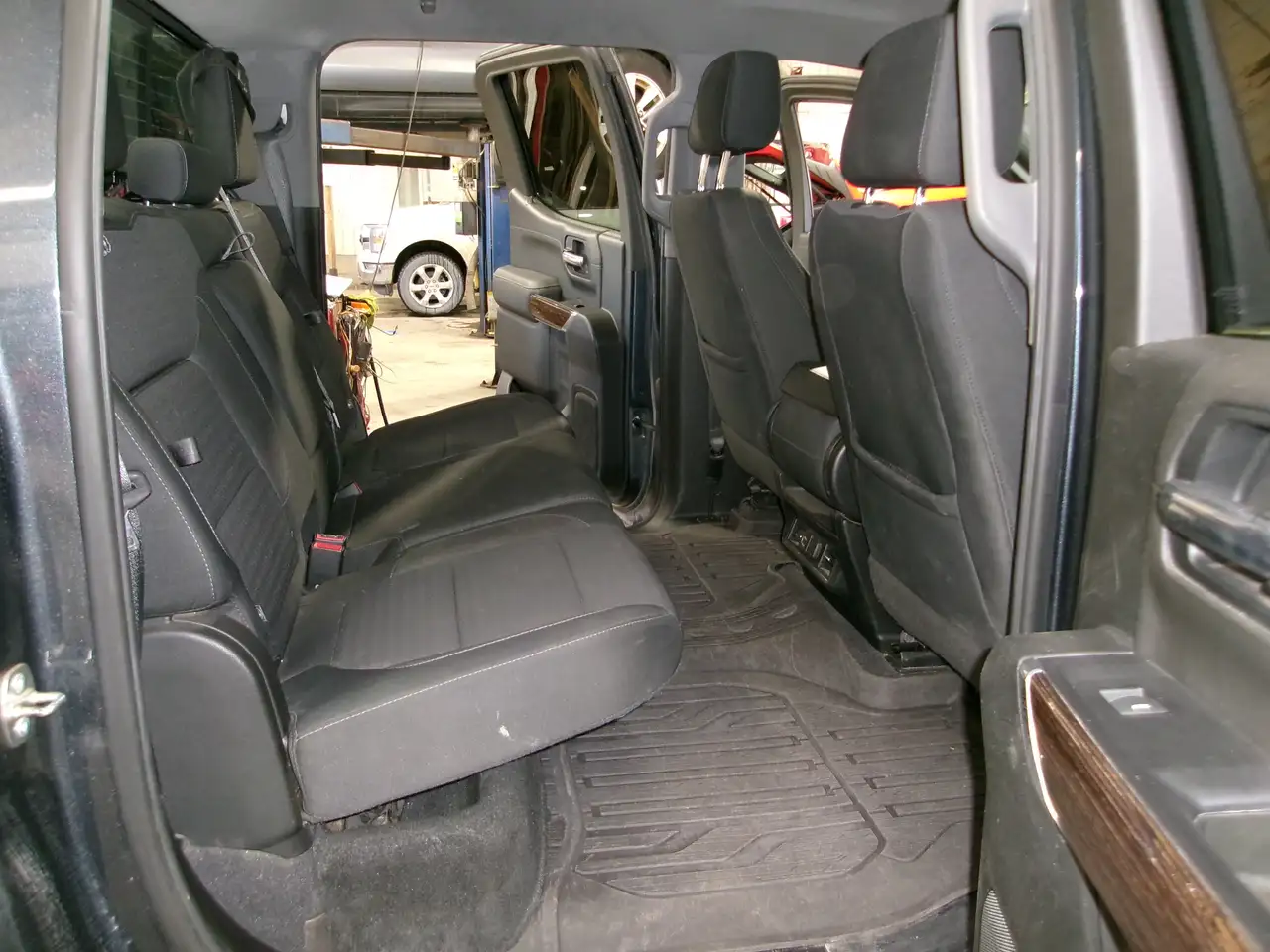 GMC Sierra 1500 снимка GMC Sierra 1500