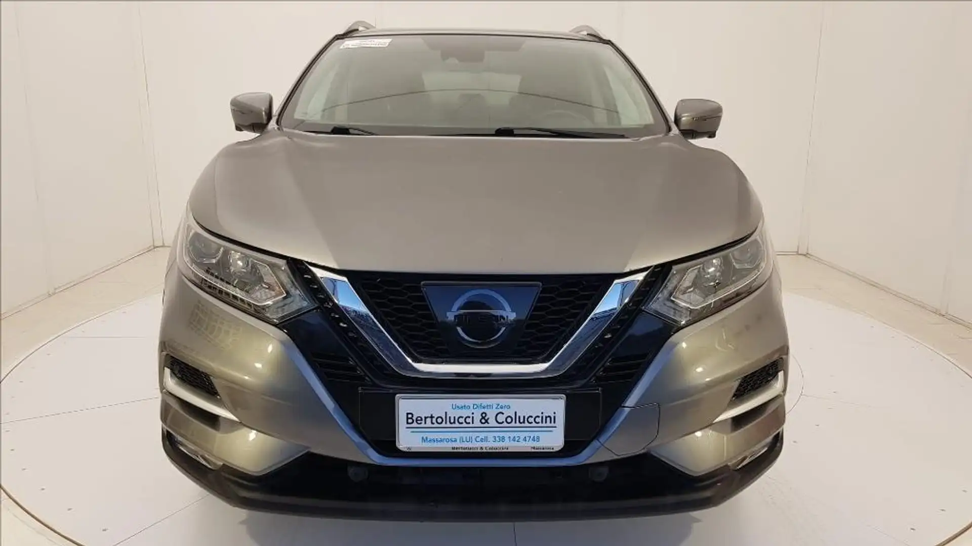 Nissan Qashqai 1.5 dCi N-Connecta Grau - 2