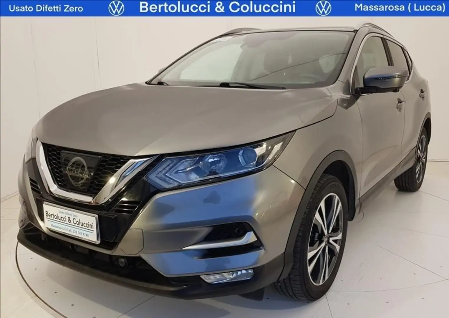 Nissan Qashqai 1.5 dCi N-Connecta Grau - 1
