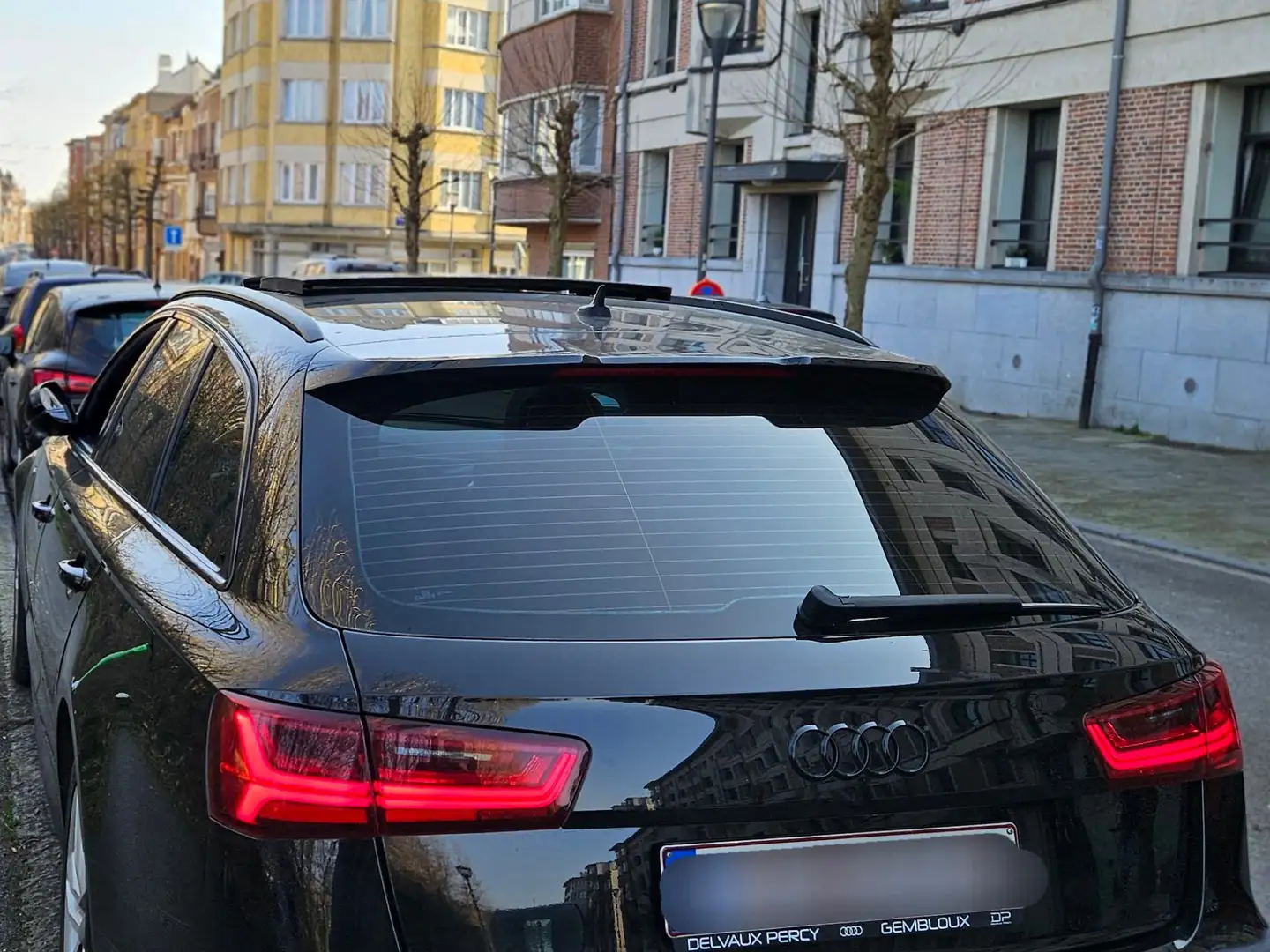 Audi A6 Avant 2.0 TDi ultra Sport Edition S tronic Noir - 2