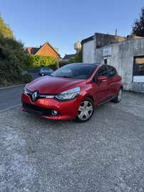 Clio 1.2i *TOIT PANORAMIQUE*