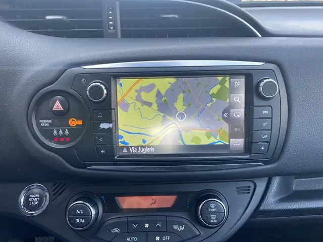 Toyota Yaris view 9