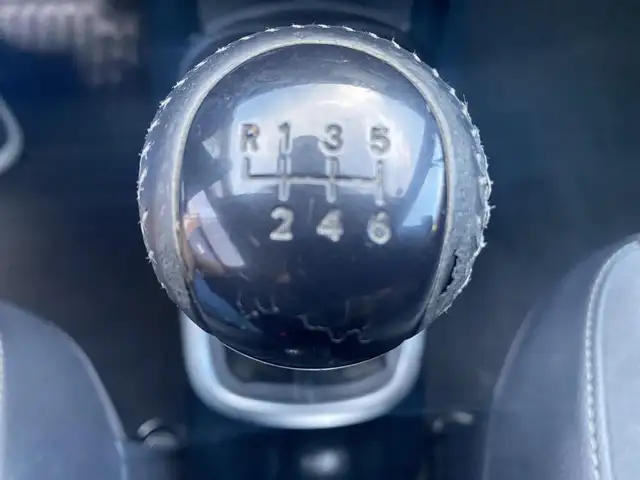 Toyota Yaris view 11