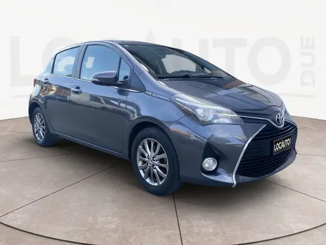 Toyota Yaris view 2