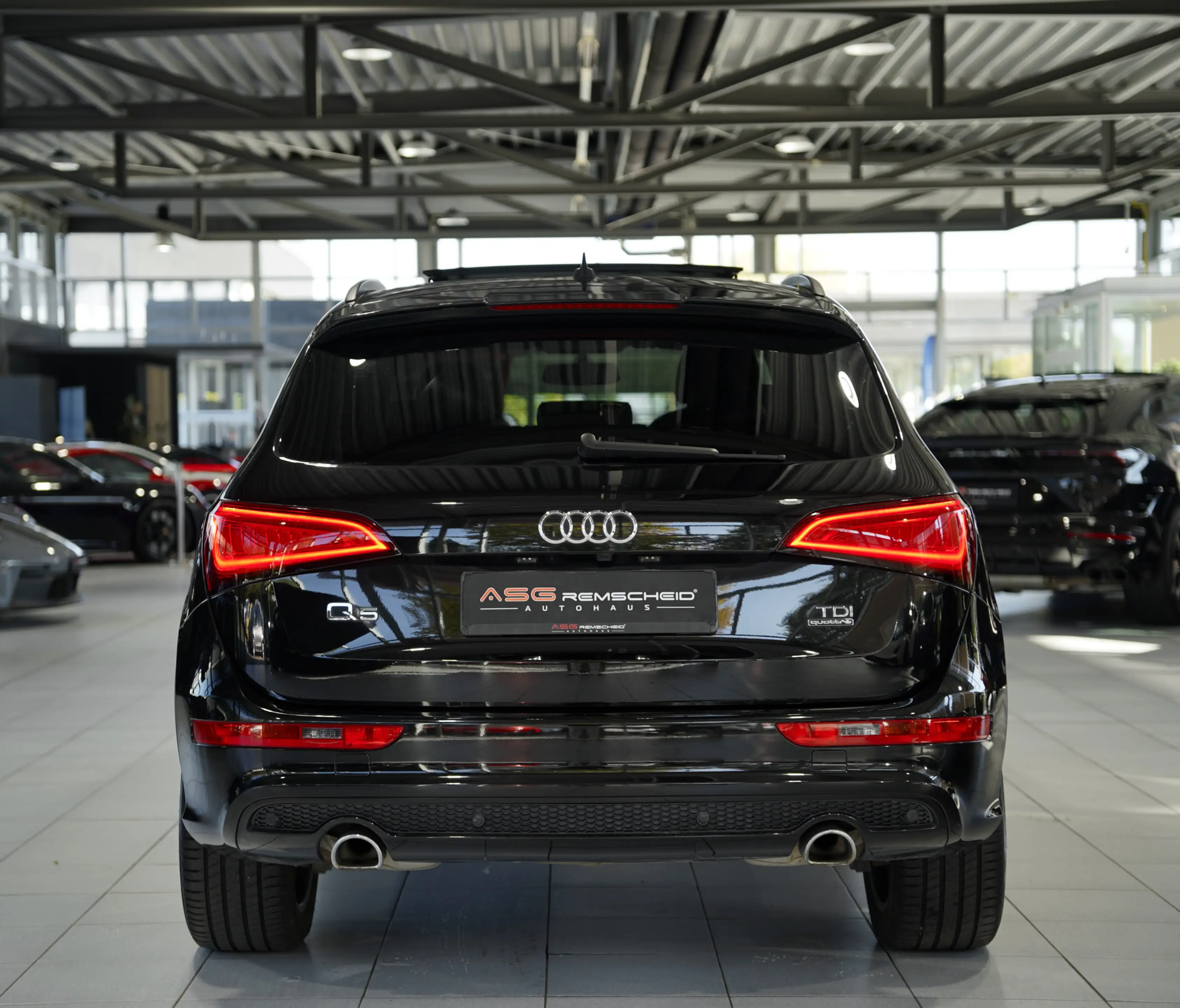 Audi Q5 3.0 TDI q. 2x S Line *Pano *2.H *Kam *B&O * — photo 7