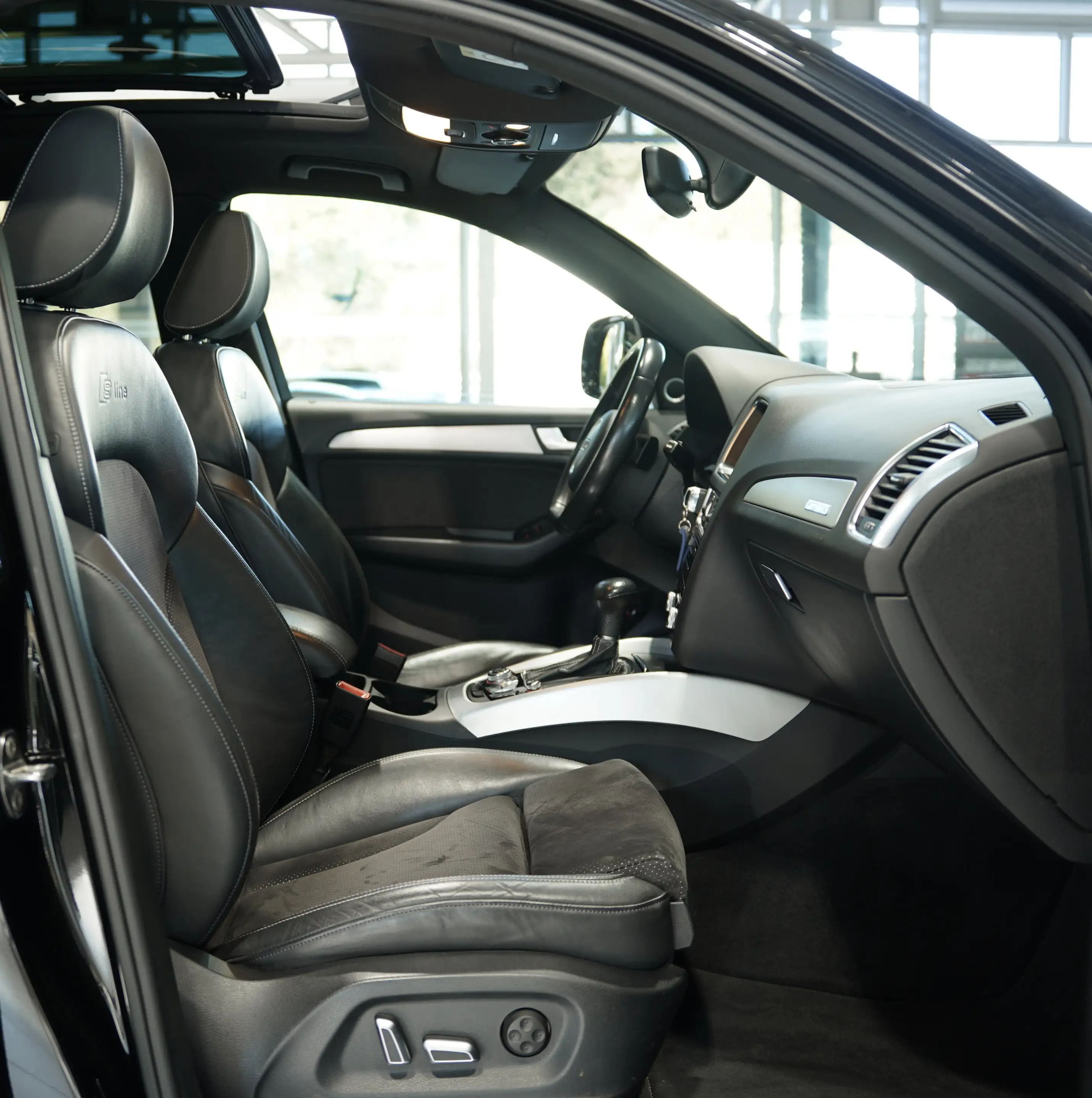 Audi Q5 3.0 TDI q. 2x S Line *Pano *2.H *Kam *B&O * — photo 14