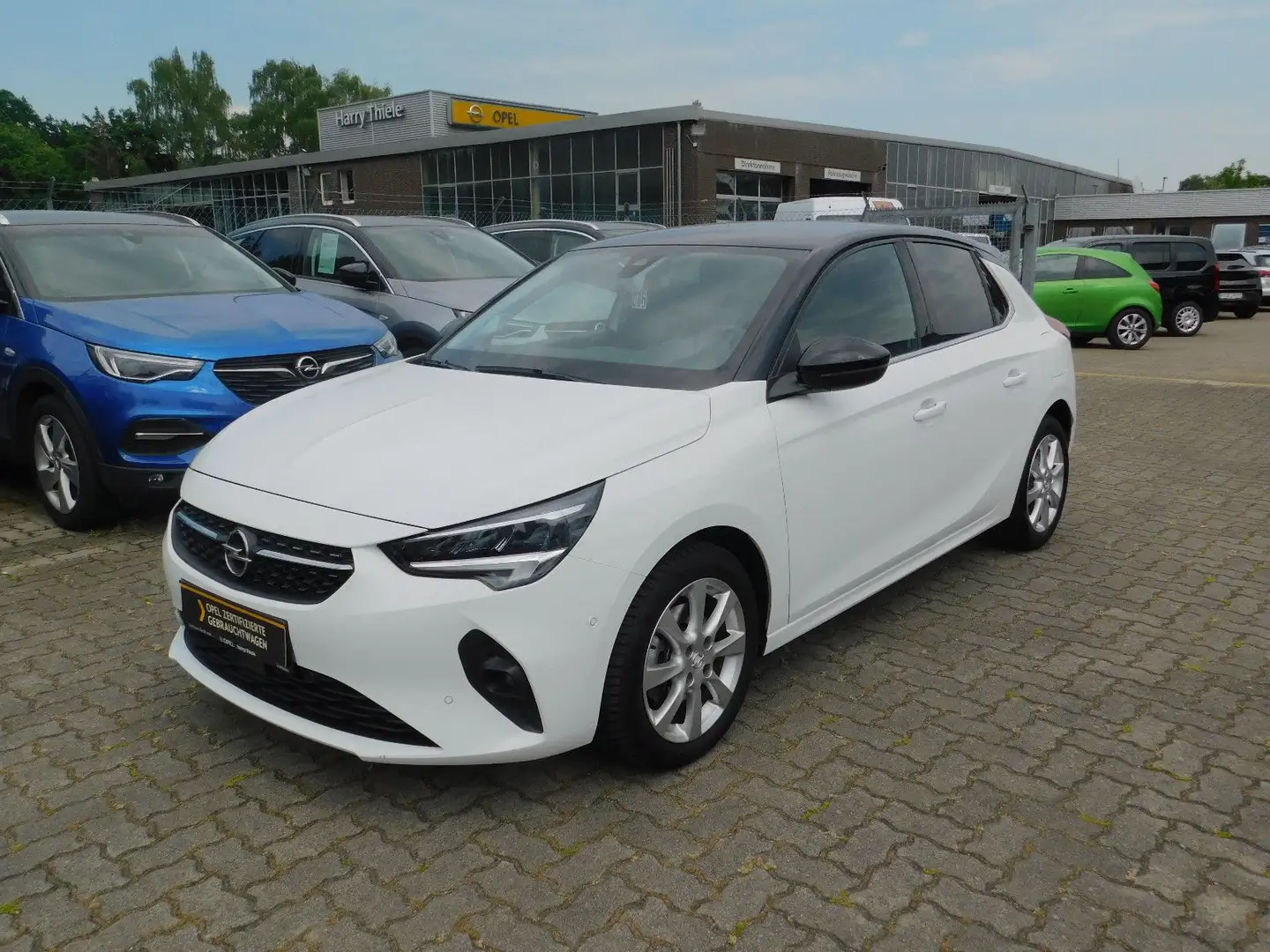 Opel Corsa F Elegance Blanc - 1