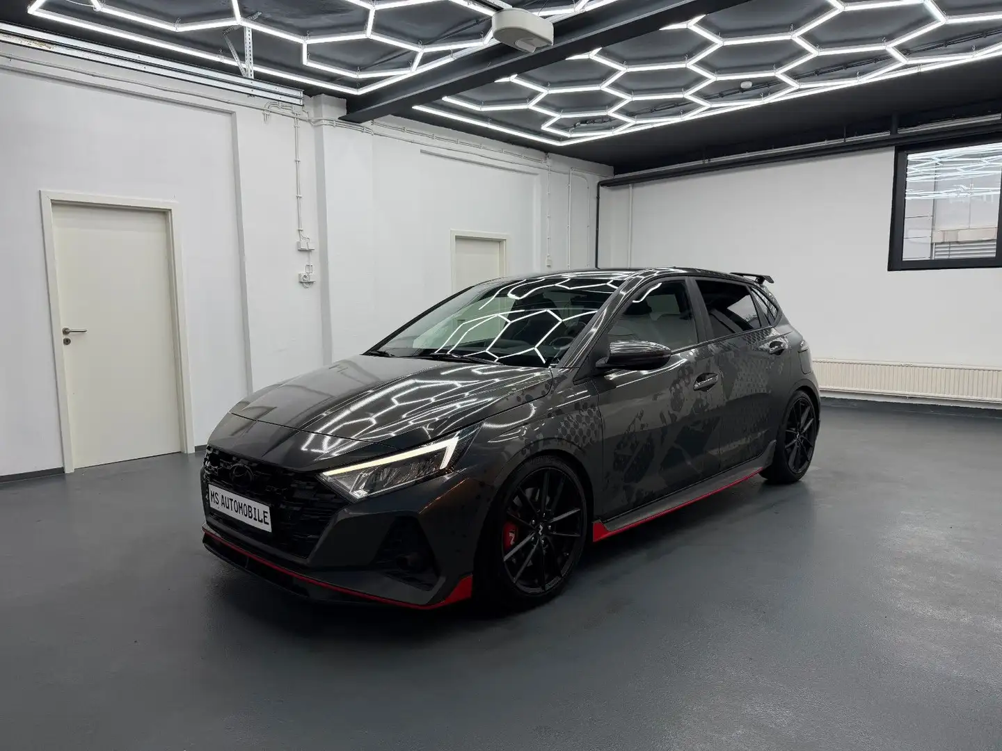 Hyundai i20 N Performance Schwarz - 1