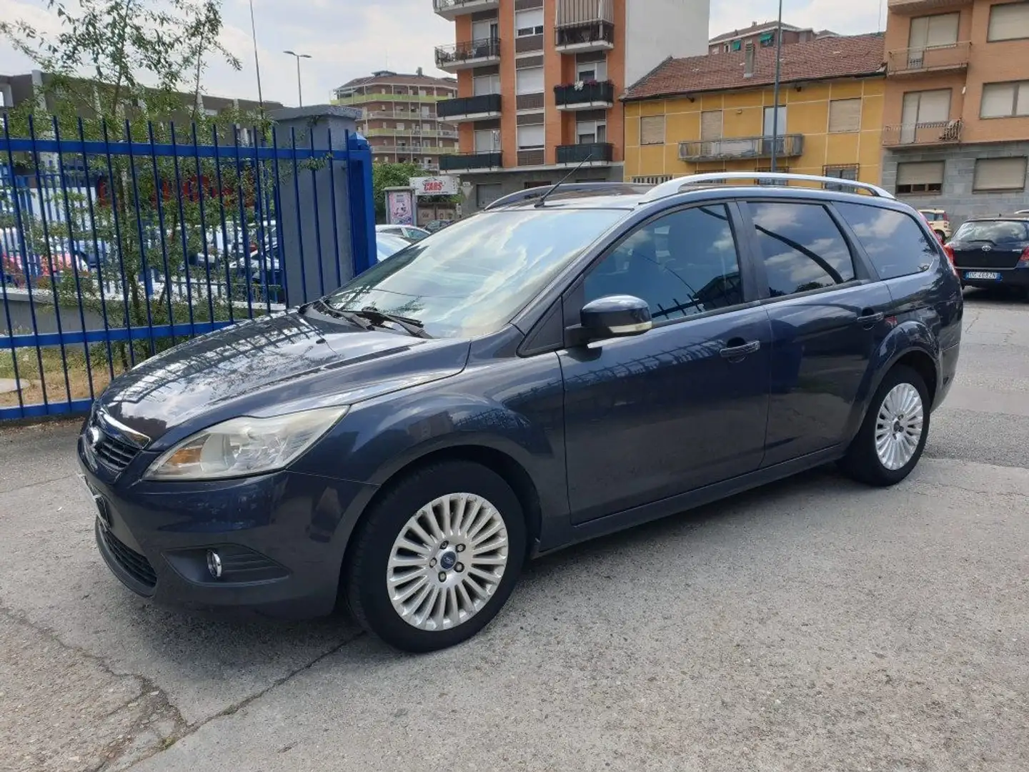 Ford Focus 1.6 TDCi (110CV) SW Tit. DPF Grigio - 2