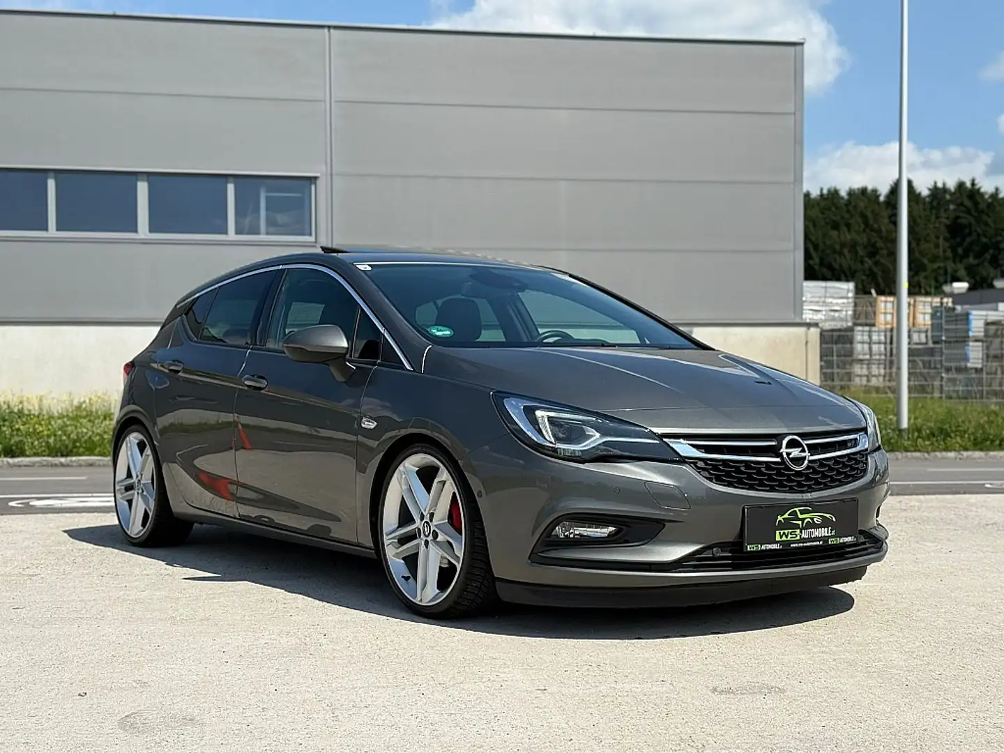 Opel Astra 1,6 CDTI Dynamic Gris - 2