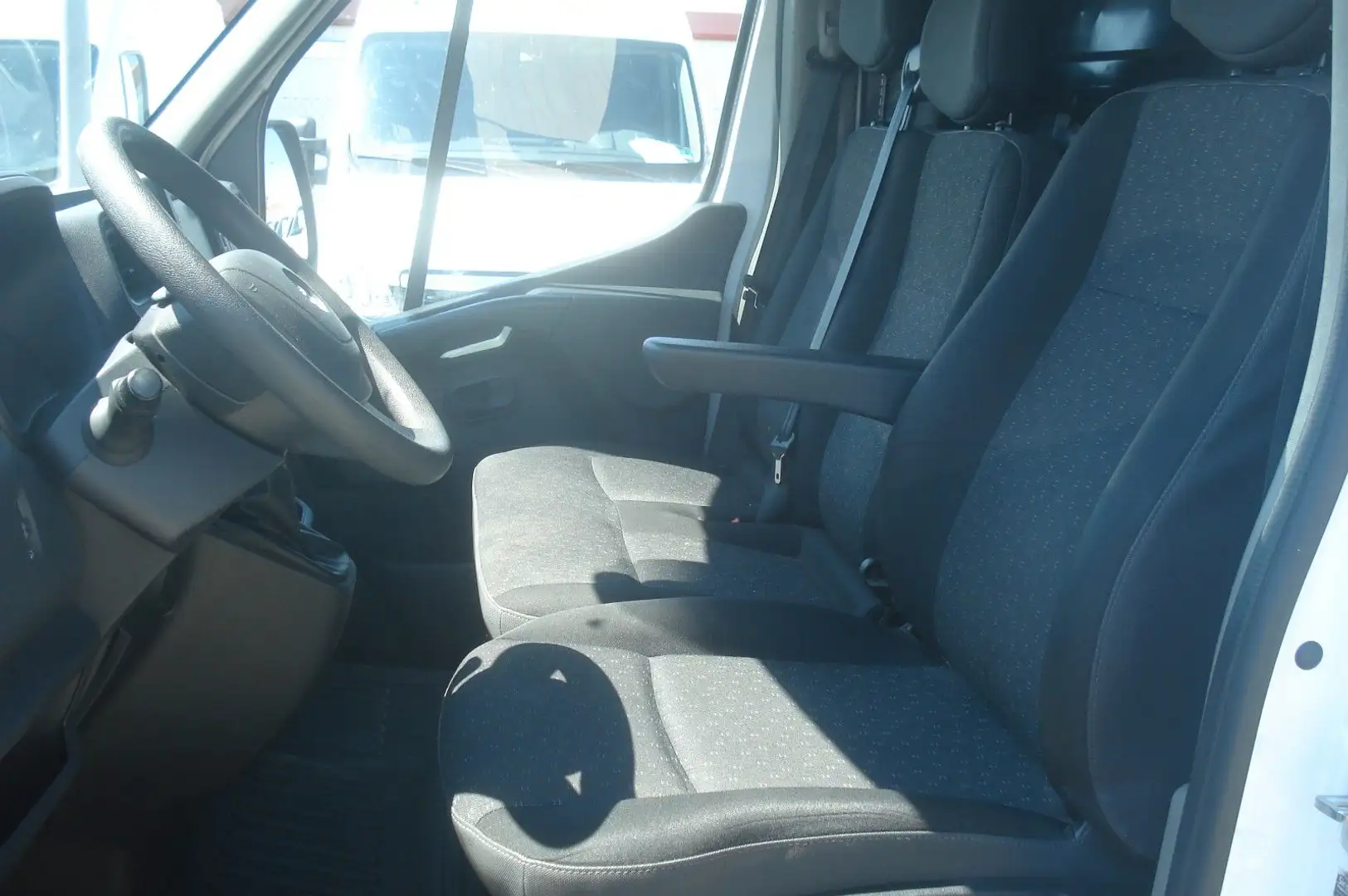 Opel Movano B L2H2 3,5t 48740Km Navi Klima EURO6 PDC Blanc - 2