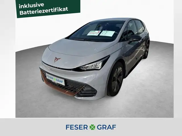 CUPRA Born electric 150kW NAVI SHZ PILOT KAMERA