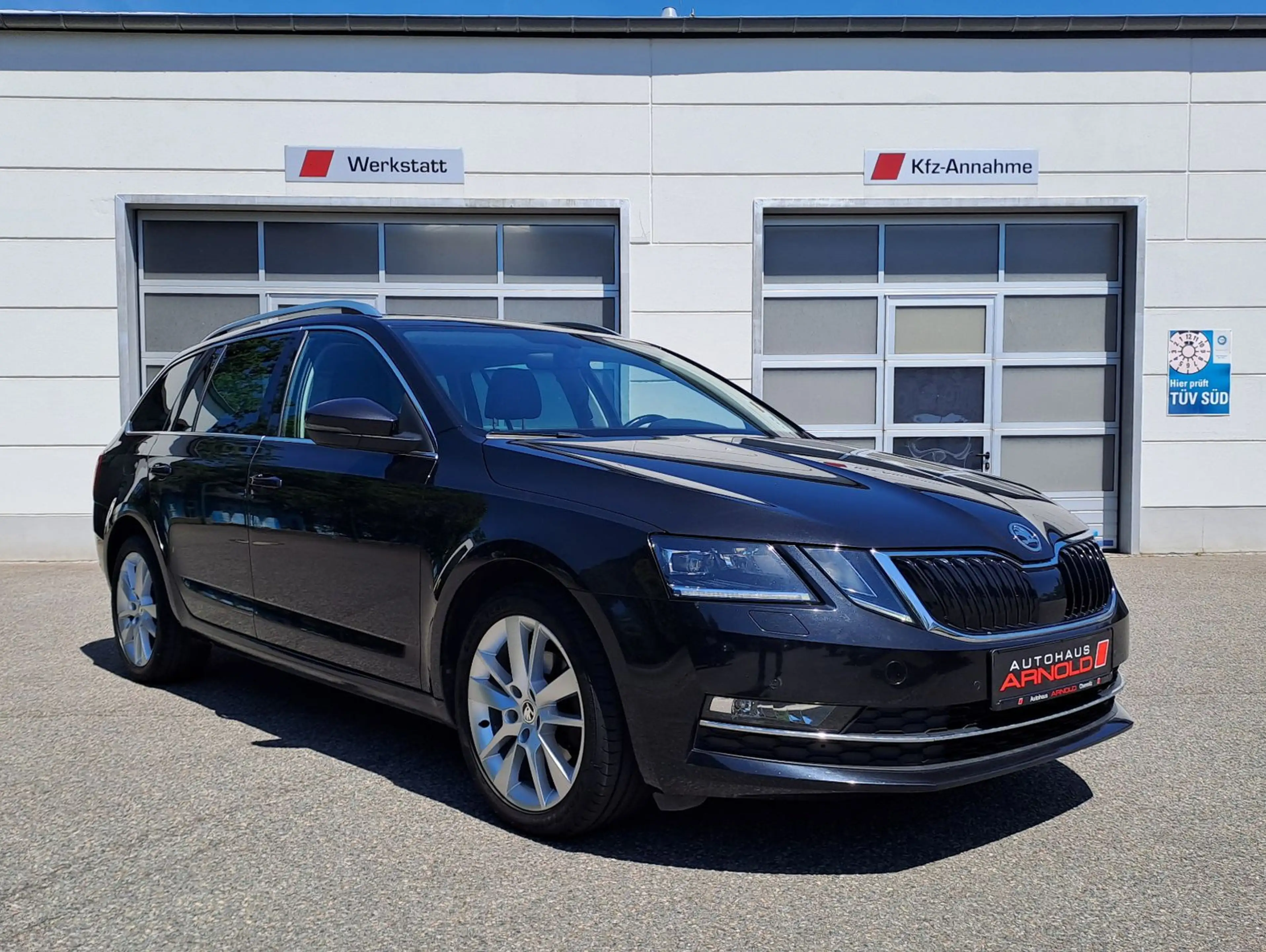 Skoda Octavia Combi 2.0 TDI DSG (LED,AHZV,Mirror Link) — photo 6