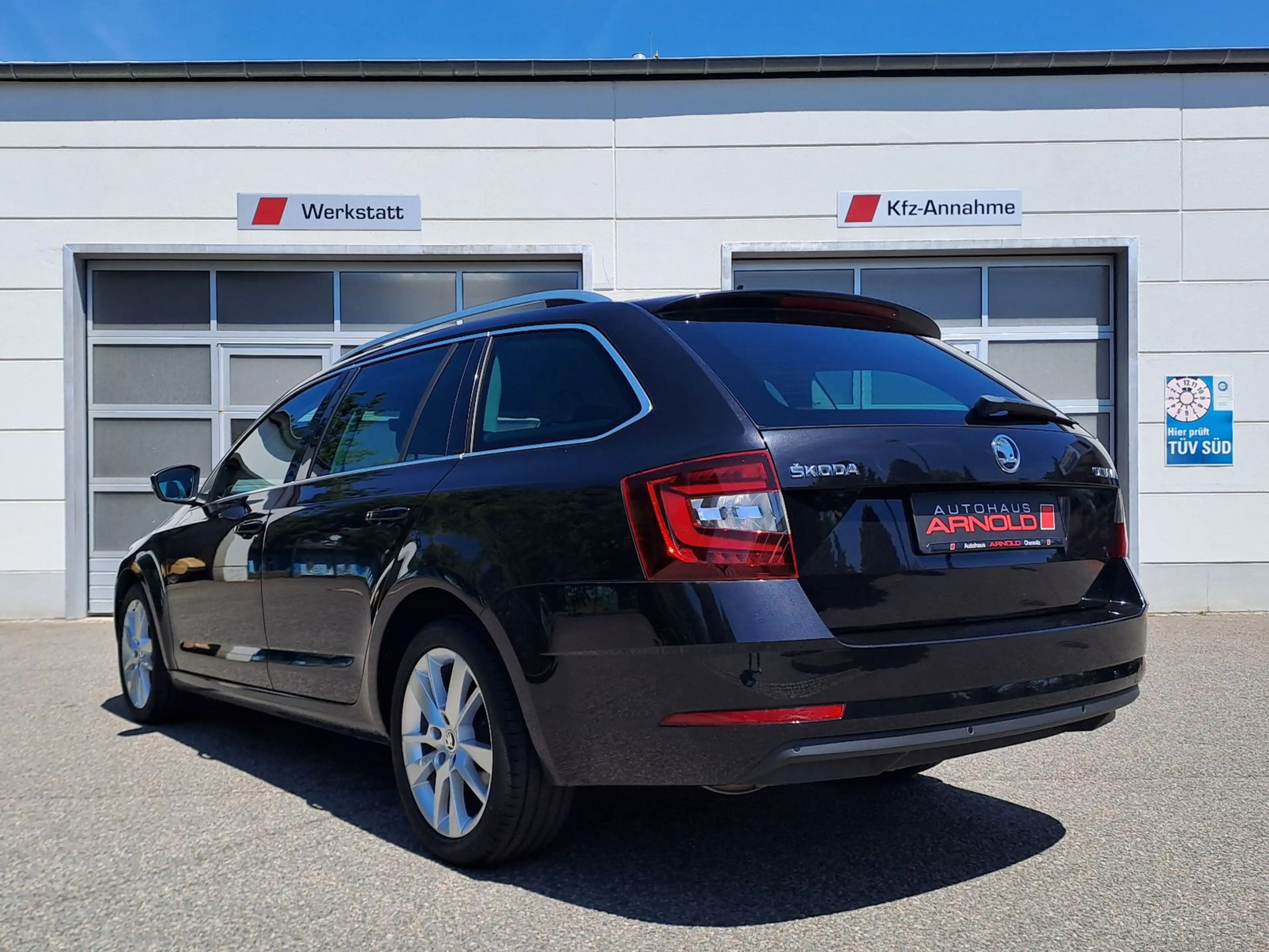 Skoda Octavia Combi 2.0 TDI DSG (LED,AHZV,Mirror Link) — photo 5