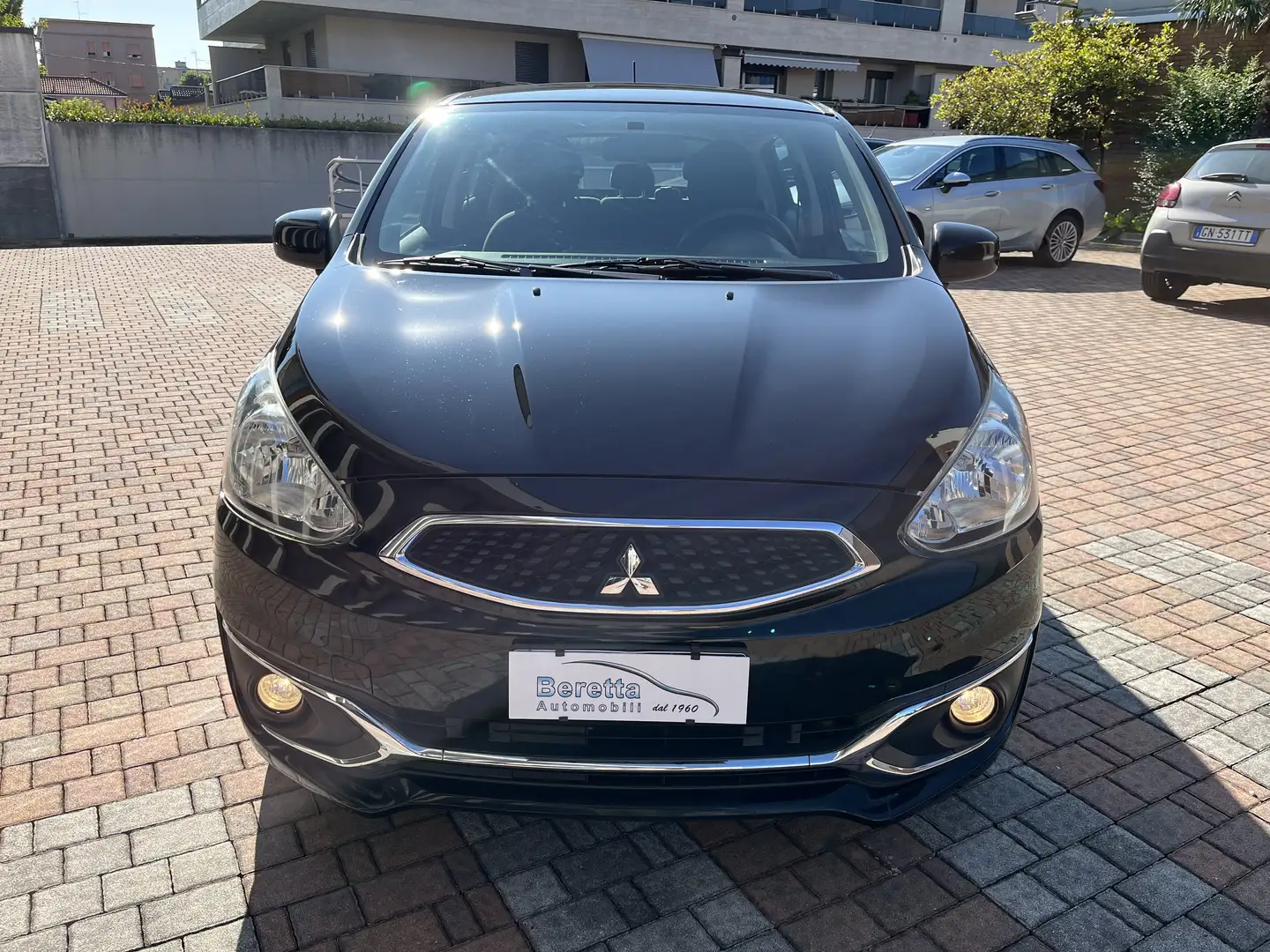 Mitsubishi Space Star 1.0 70CV  INVITE Nero - 2