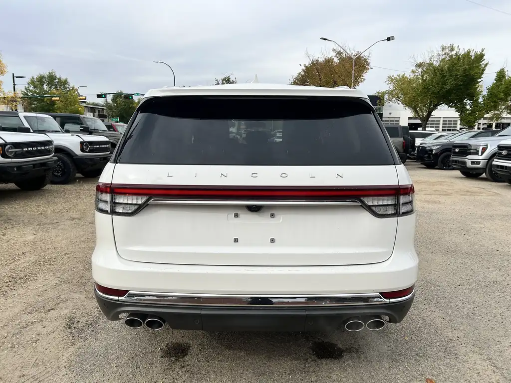 2020 Lincoln Aviator Reserve | Ambient Lightning | Garage Door Opener | — photo 7