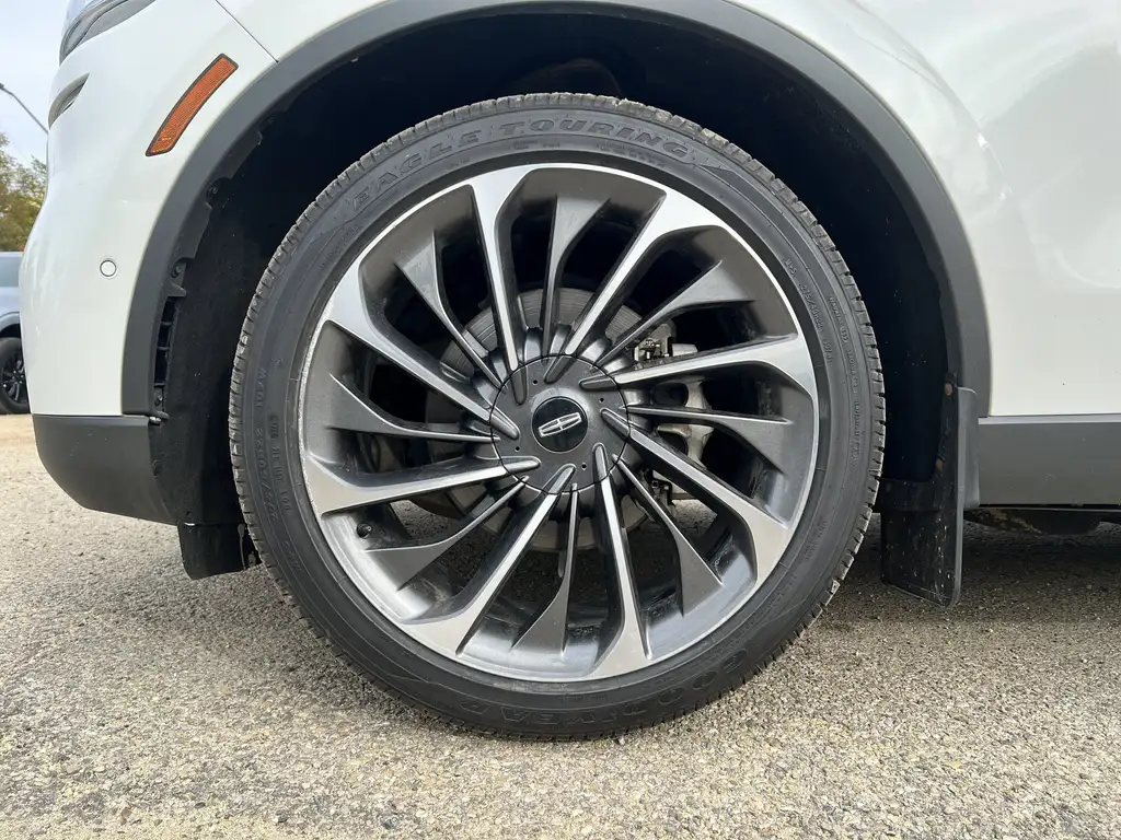 2020 Lincoln Aviator Reserve | Ambient Lightning | Garage Door Opener | — photo 4
