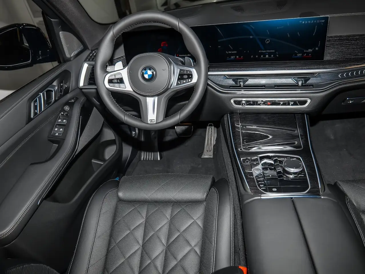 BMW X5 xDrive30d M Sport Pro AHK HUD DAProf PANO H/K 16