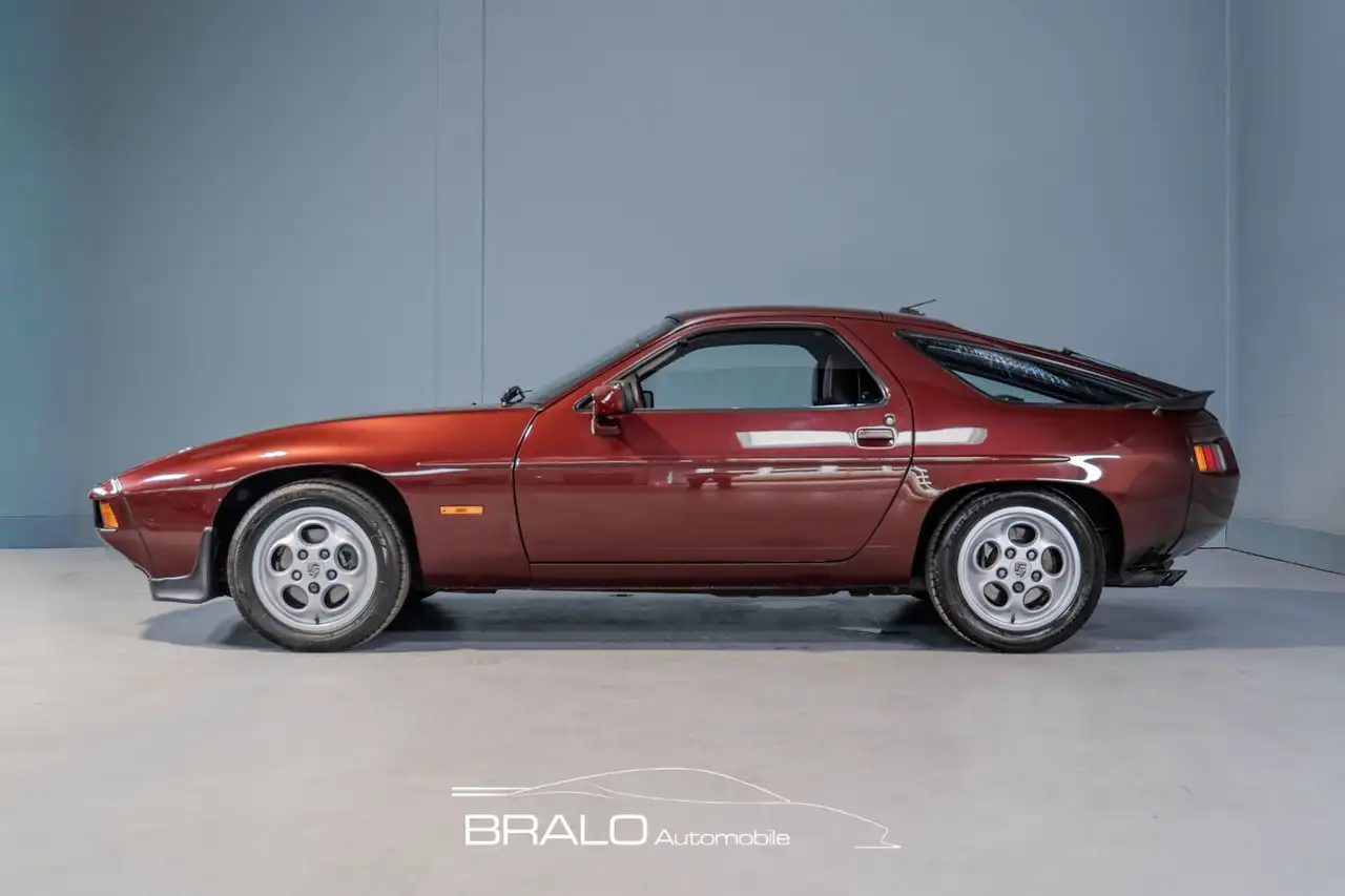 Porsche 928 S, 2.Hd., deutsche Ausl.,Scheckheft, foto 2
