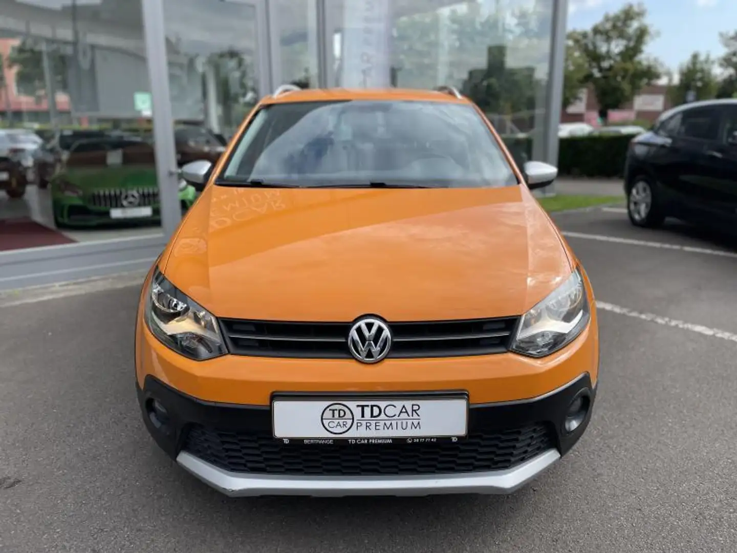 Volkswagen Polo CROSS 1.6 TDI 105CV Orange - 2