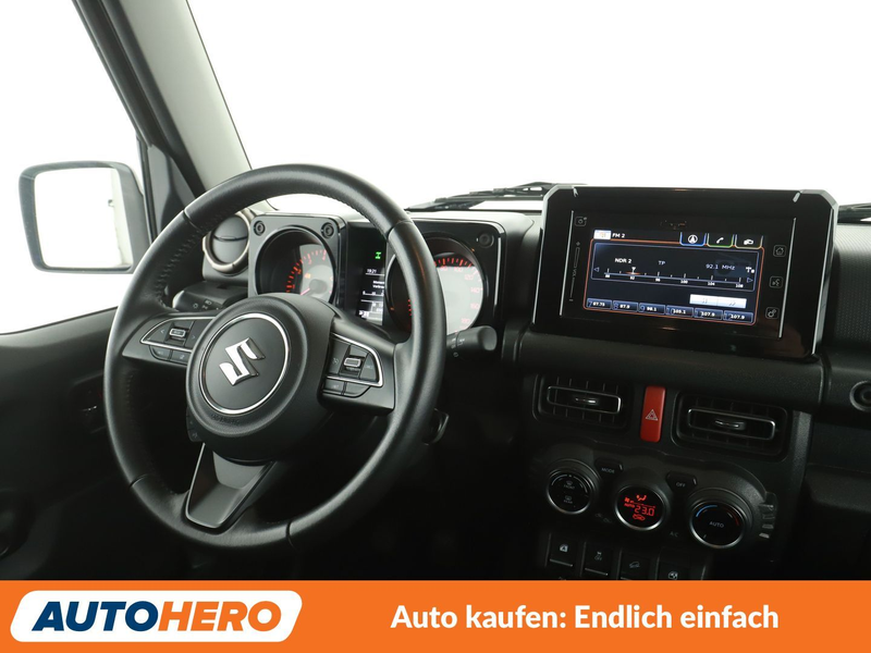 Suzuki Jimny 1.5 ALLGRIP Comfort+ *NAV*TEMPO*SHZ*AHK*ALU* — photo 13