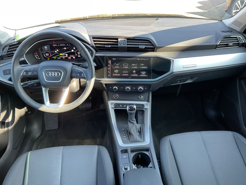 Audi Q3 35 TFSI S tronic,Panorama,LED,Carplay,Navi — photo 15