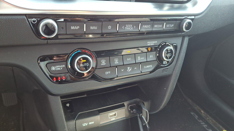 Kia e-Niro ExecutiveLine 64 kWh — photo 6