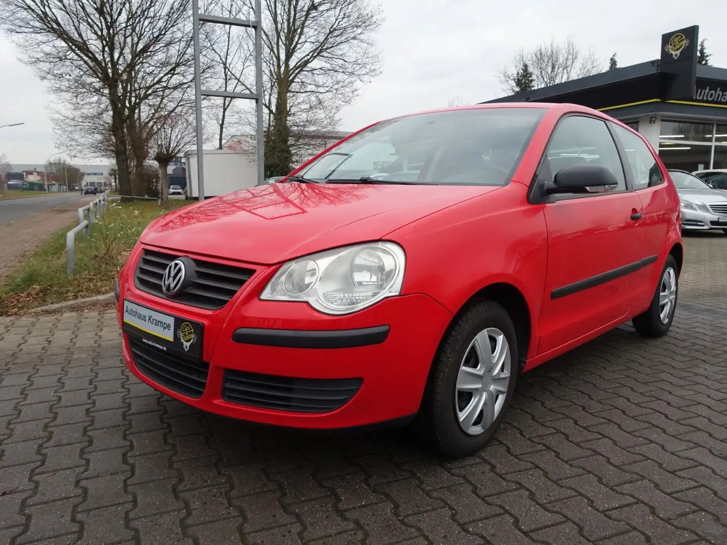 Volkswagen Polo IV Trendline Rot - 1