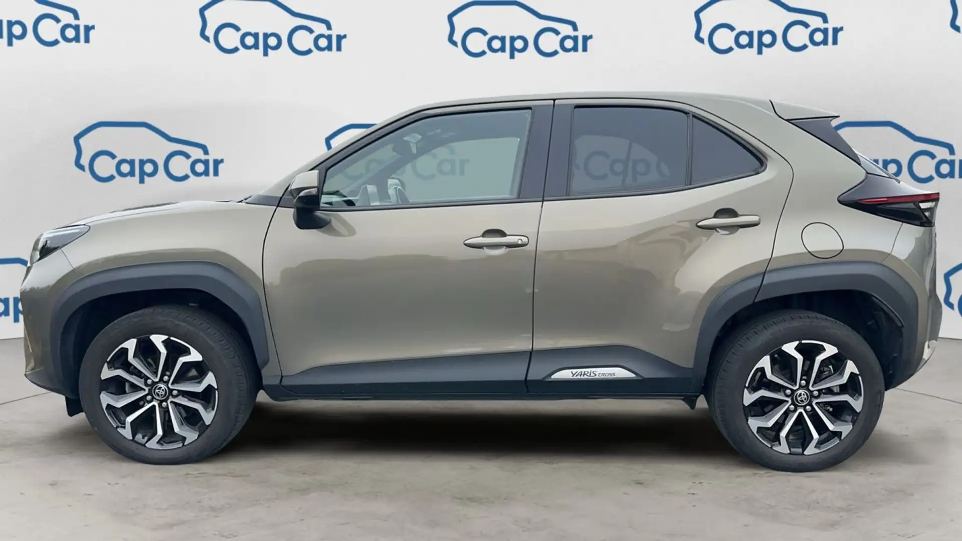 Toyota Yaris Cross 1.5 VVT-i 116h AWD-i E-CVT Design - Automatique En - 2