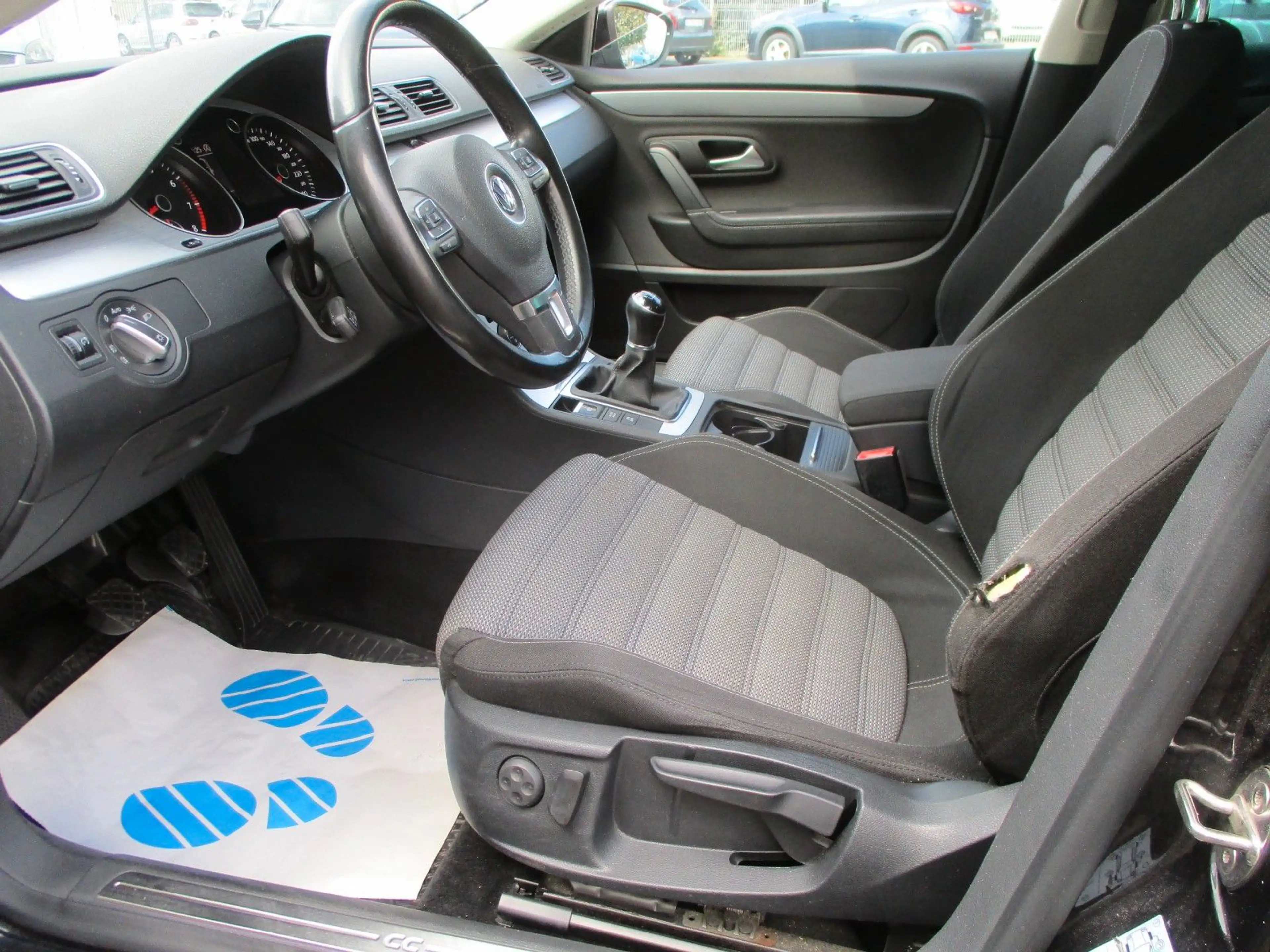 Volkswagen Passat CC Comfortline*Top Zustand*Scheckheft gep — photo 10