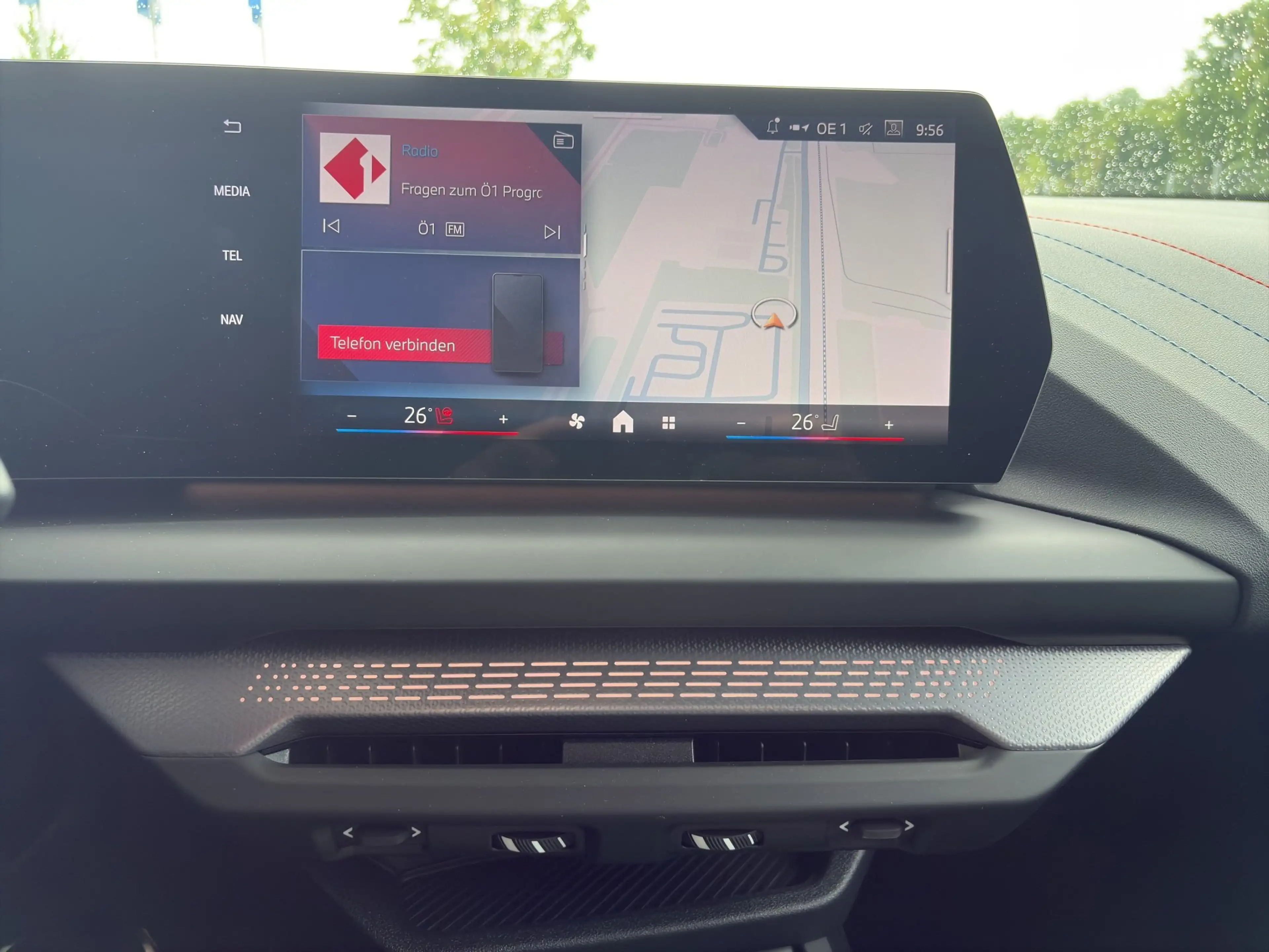 BMW 135 M xDrive Limousine ACC HUD 360° H&K Memorysi. — photo 9