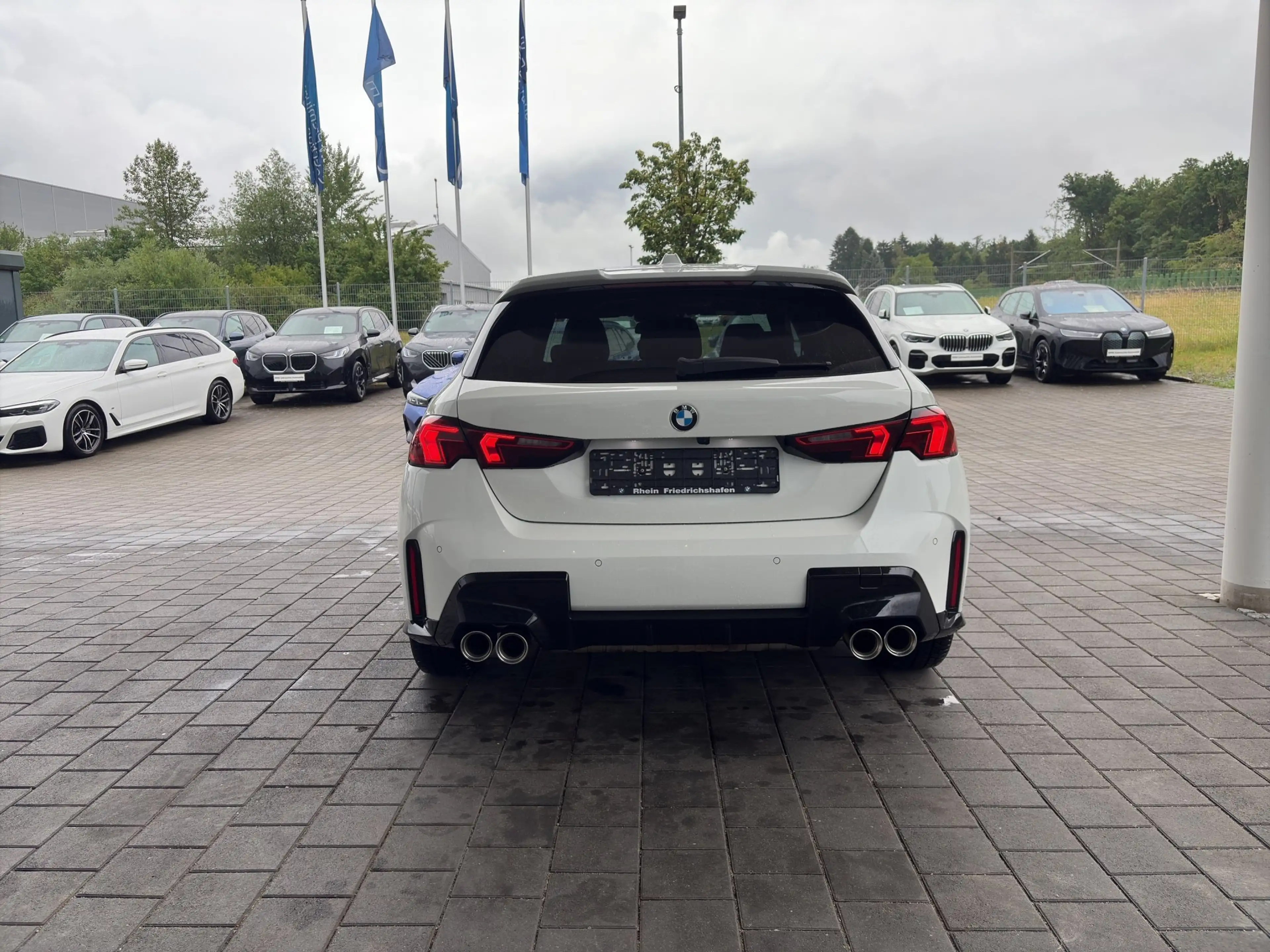 BMW 135 M xDrive Limousine ACC HUD 360° H&K Memorysi. — photo 5