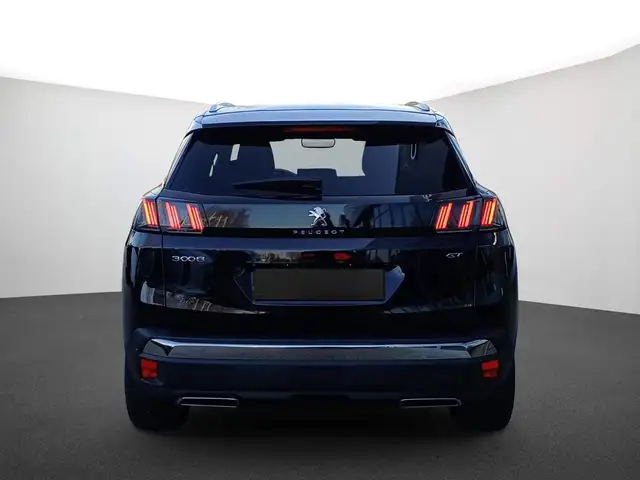 Peugeot 3008 view 3