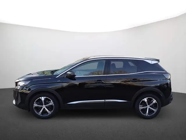 Peugeot 3008 view 4