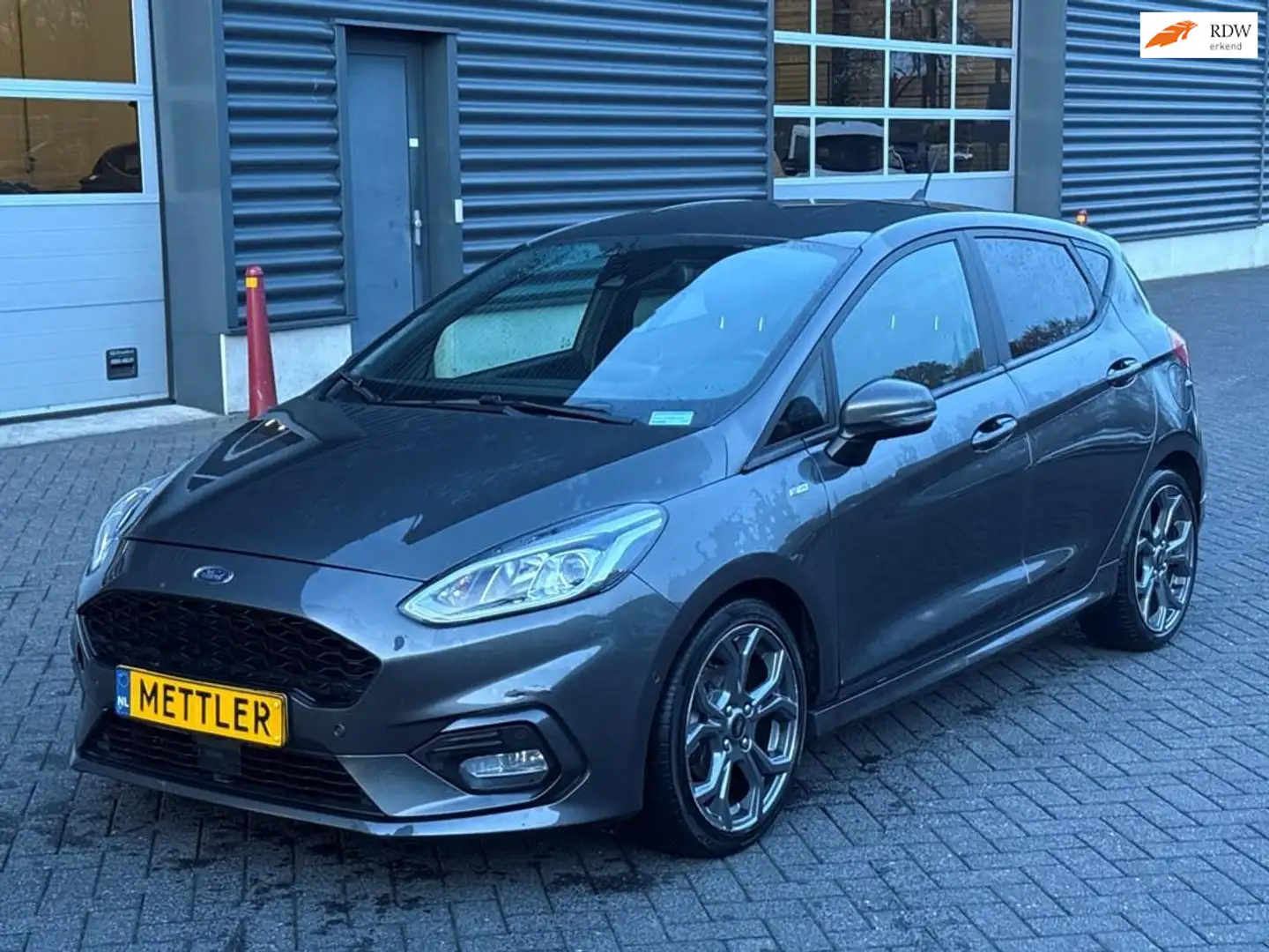 Ford Fiesta 1.0 EcoBoost ST-Line, navigatie, camera, PDC Gris - 1