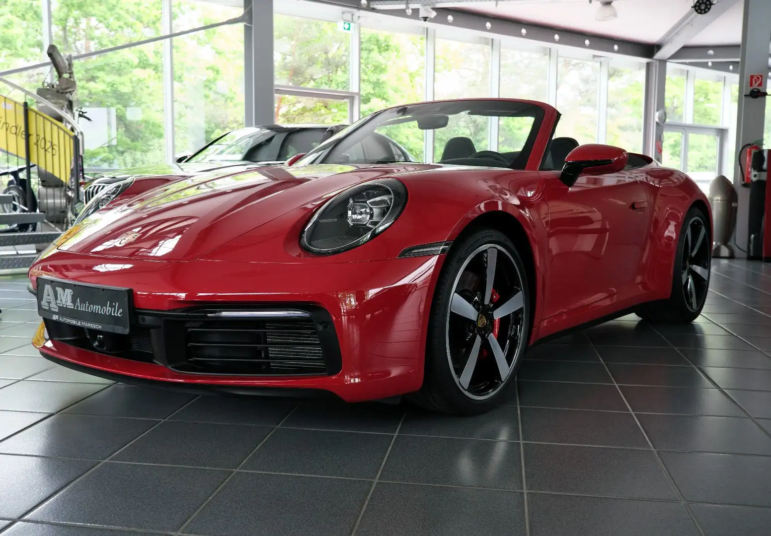 Porsche 992 Carrera S Cabriolet Orig. 3'KM Deutsches Fz. Rood - 1