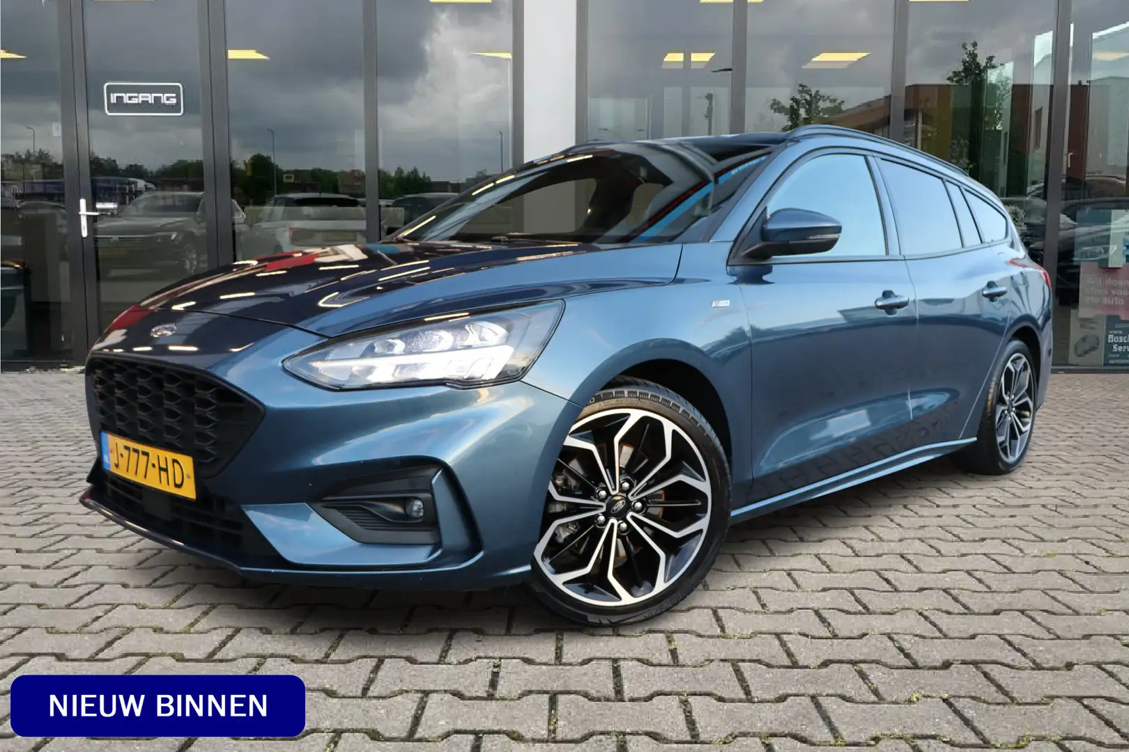Ford Focus Wagon 1.0 EcoBoost ST Line X | Winter Pakket | DAB Bleu - 1