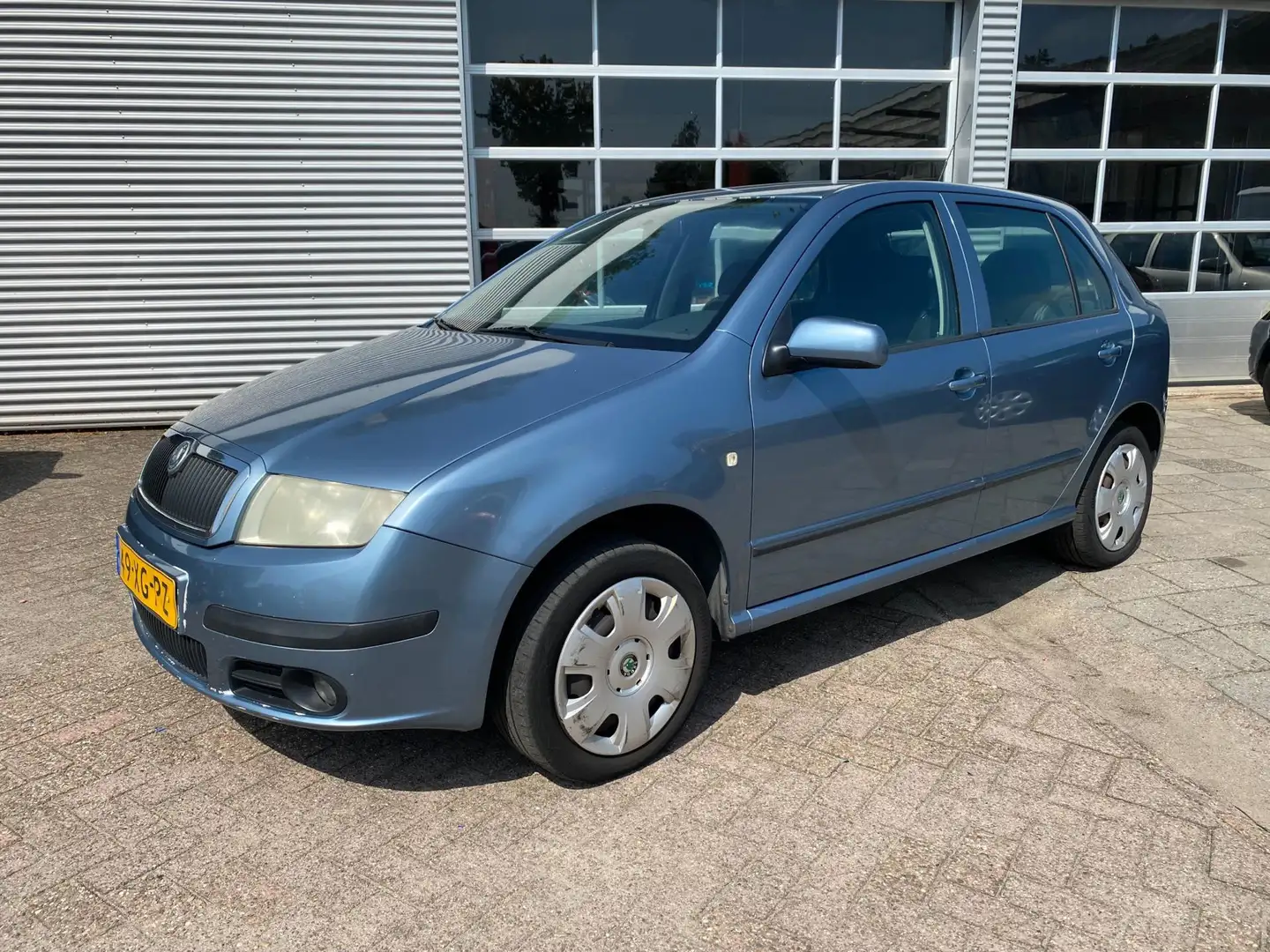 Skoda Fabia 1.4-16V Spirit+ Blauw - 1