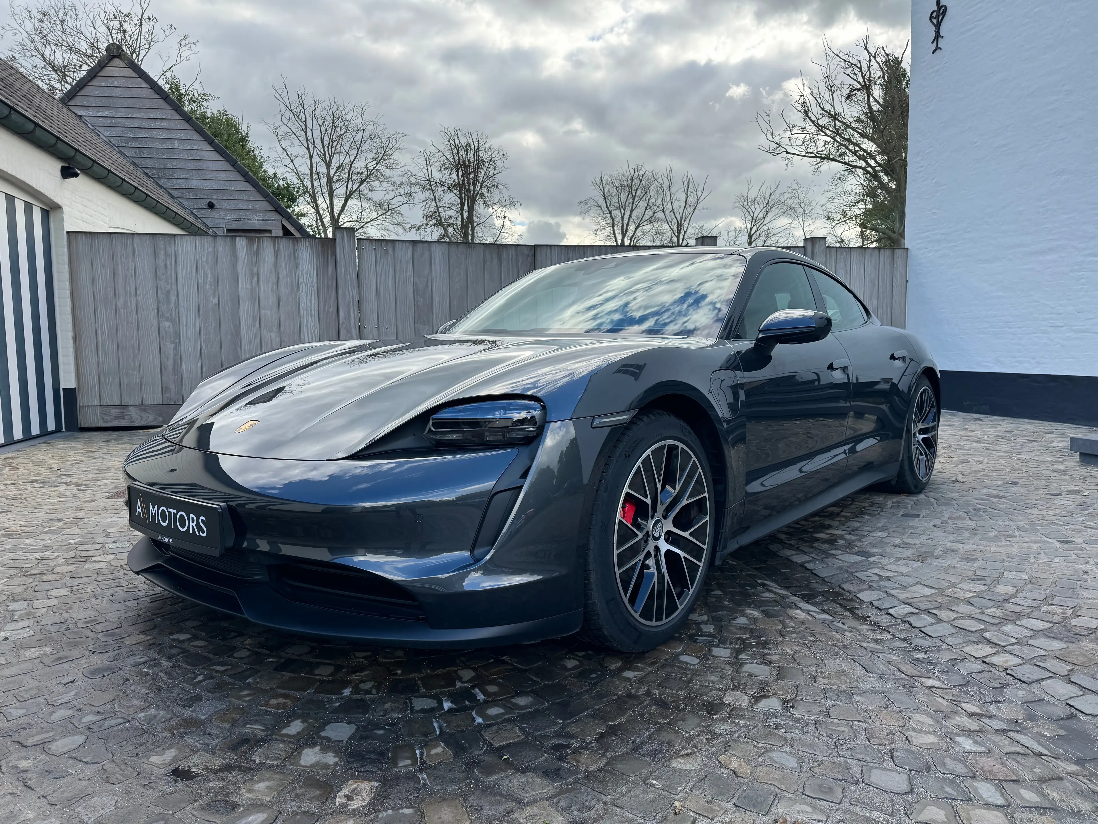 Porsche Taycan 4S - 79.2 kWh