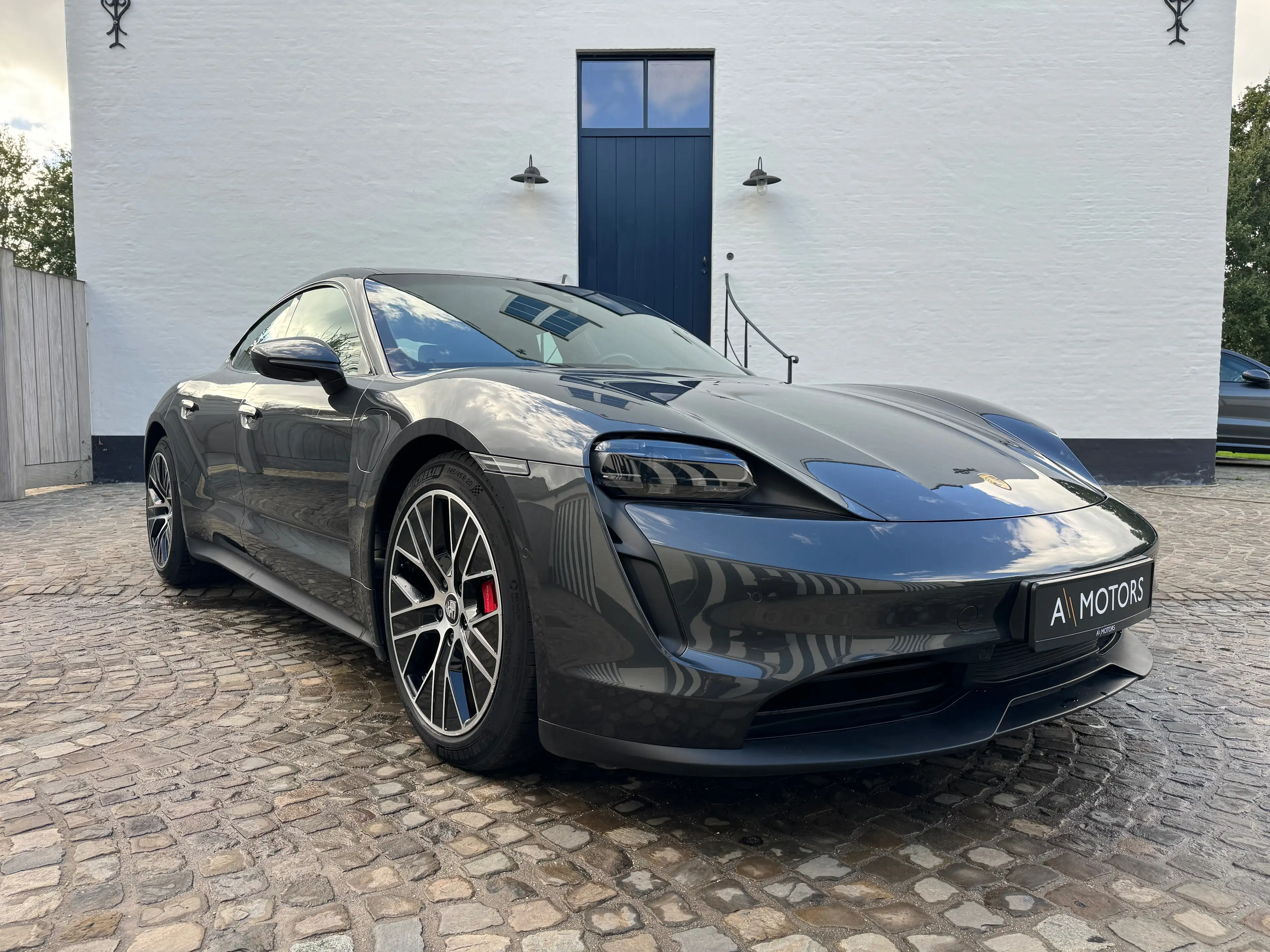 Porsche Taycan 4S - 79.2 kWh — photo 7