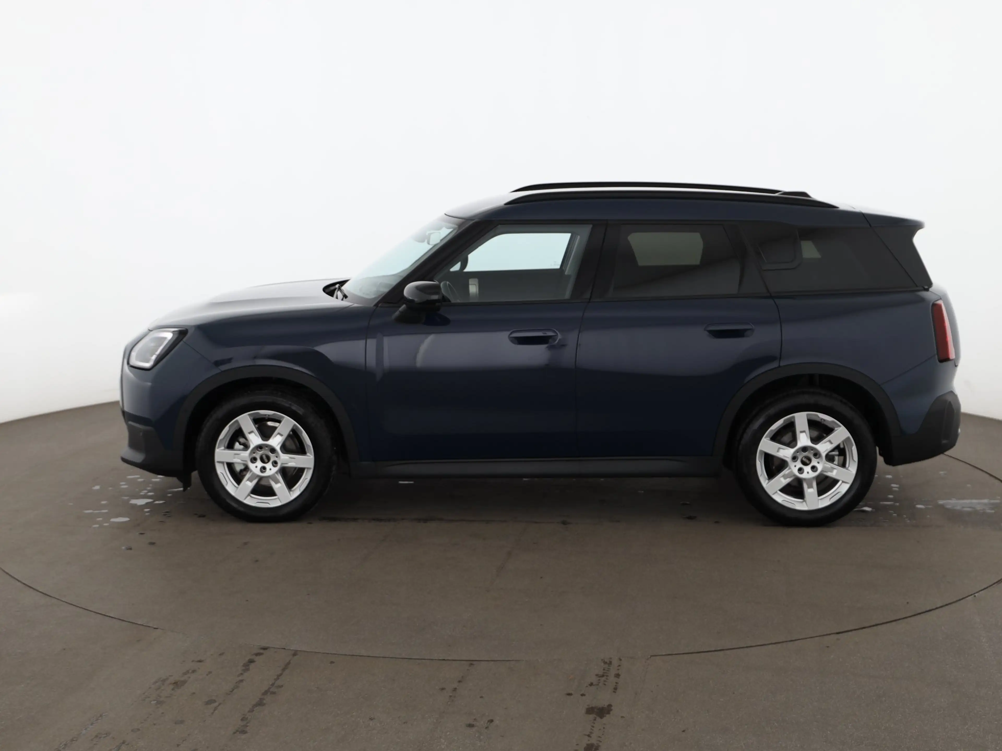 MINI Cooper D Countryman Countryman D Essential Trim Aut LED HEAD-UP R-CAM — photo 7