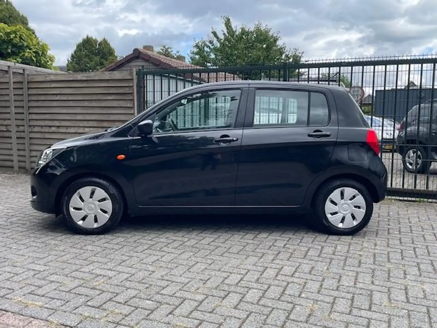 Suzuki Celerio 1.0 Comfort Airco, 5 deurs, Led, 2016 Noir - 2