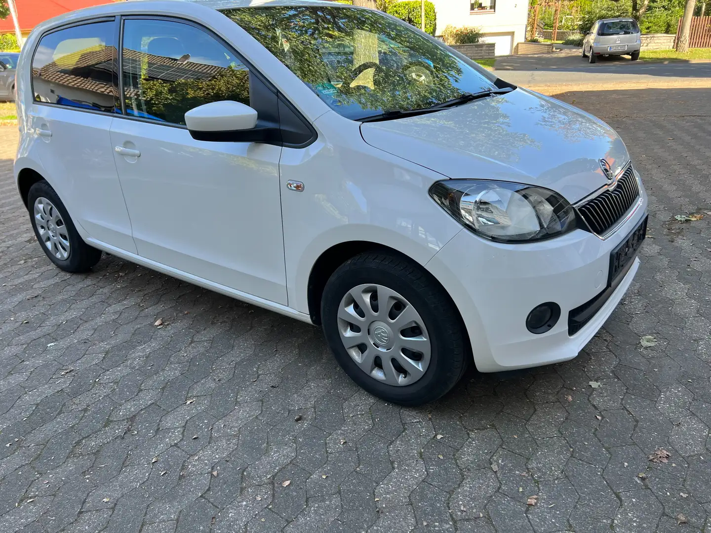 Skoda Citigo 1.0 G-TEC Active:Benzin:Erdgas.CNG Bílá - 1