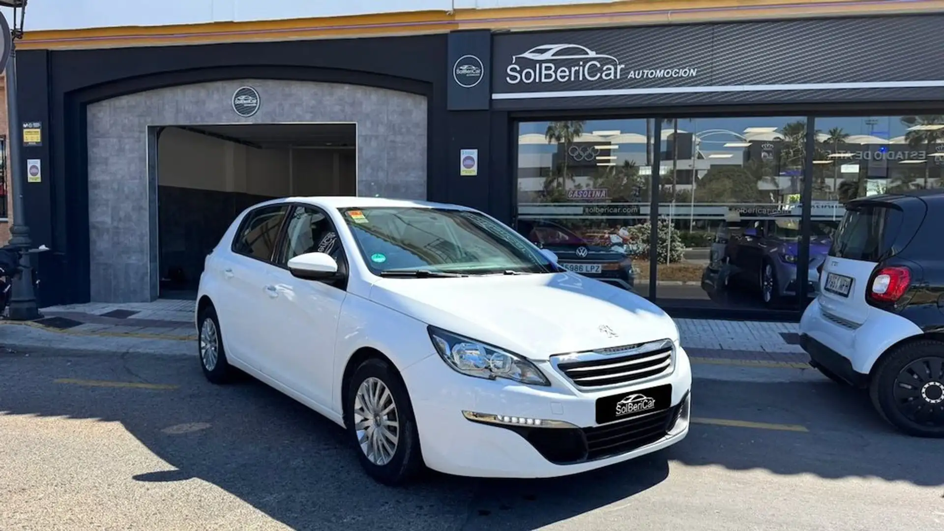 Peugeot 308 1.6 BlueHDi Business Line 100 Blanco - 1