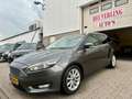 Ford Focus Wagon 1.0 Titanium | Clima | Navi | Cruise | PDC Grijs - thumbnail 1