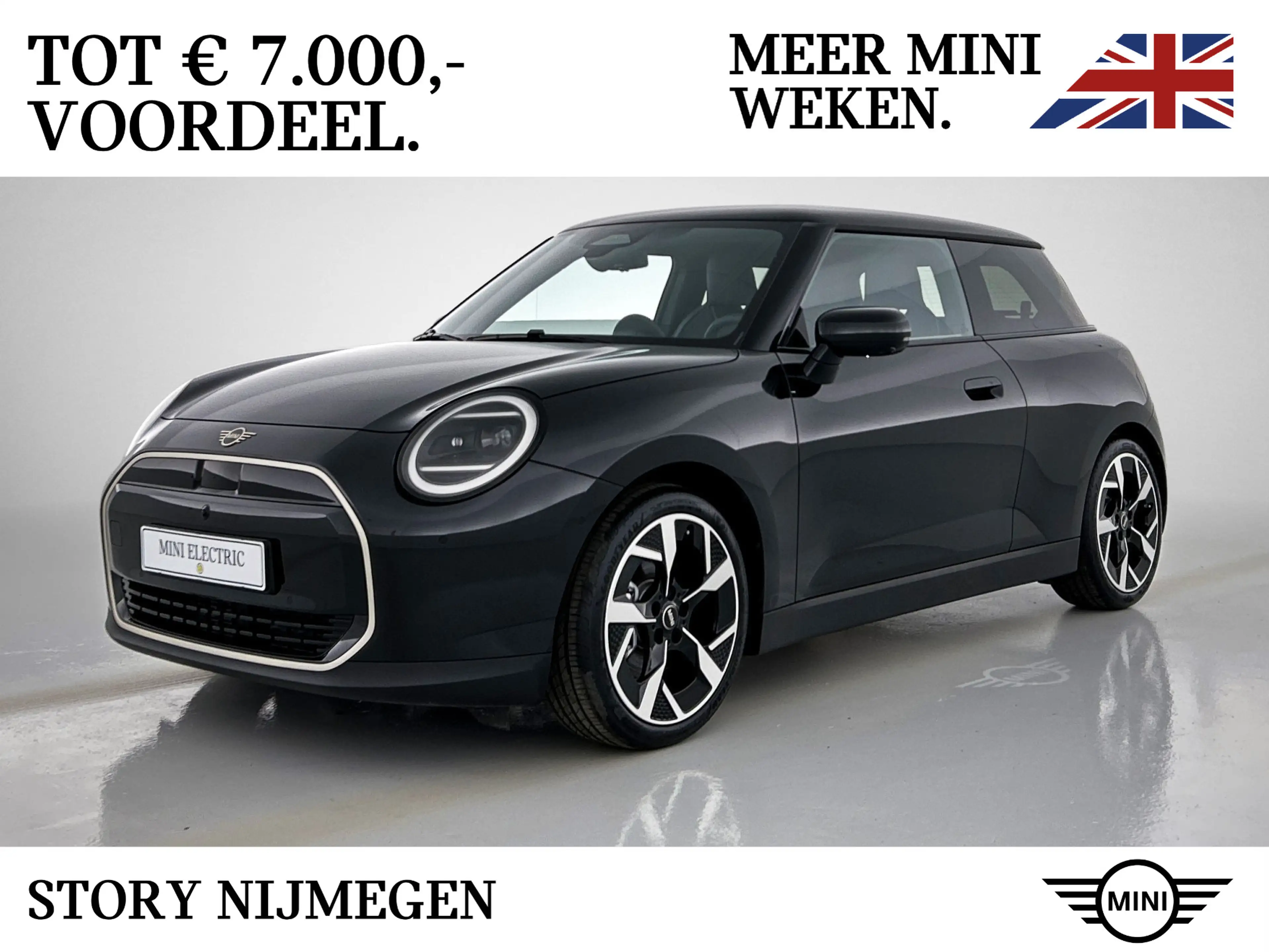 MINI Cooper E Hatchback / Favoured Trim / Pakket L / 18 inch Sli