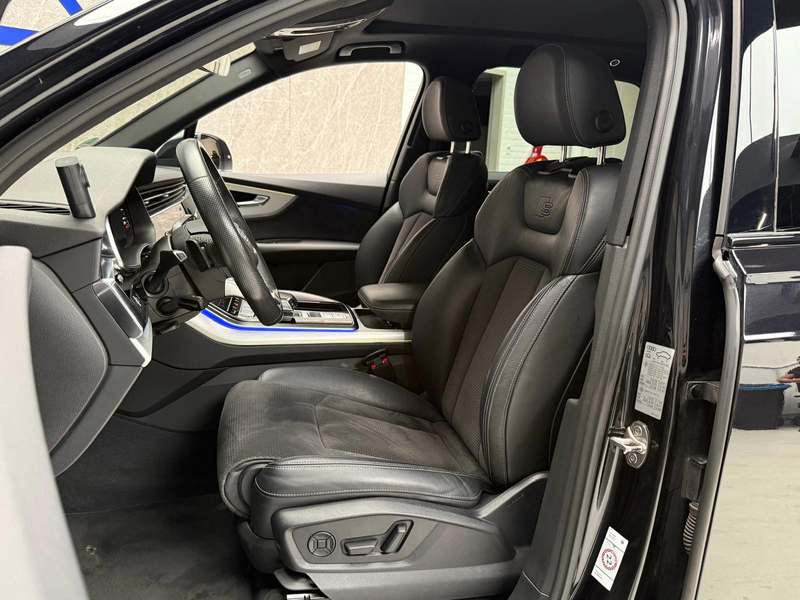 Audi Q7 55 TFSI e quattro / Nette Auto / Panorama — photo 15