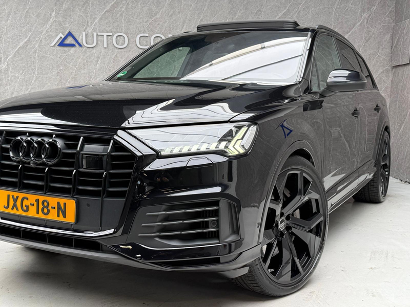 Audi Q7 55 TFSI e quattro / Nette Auto / Panorama — photo 5