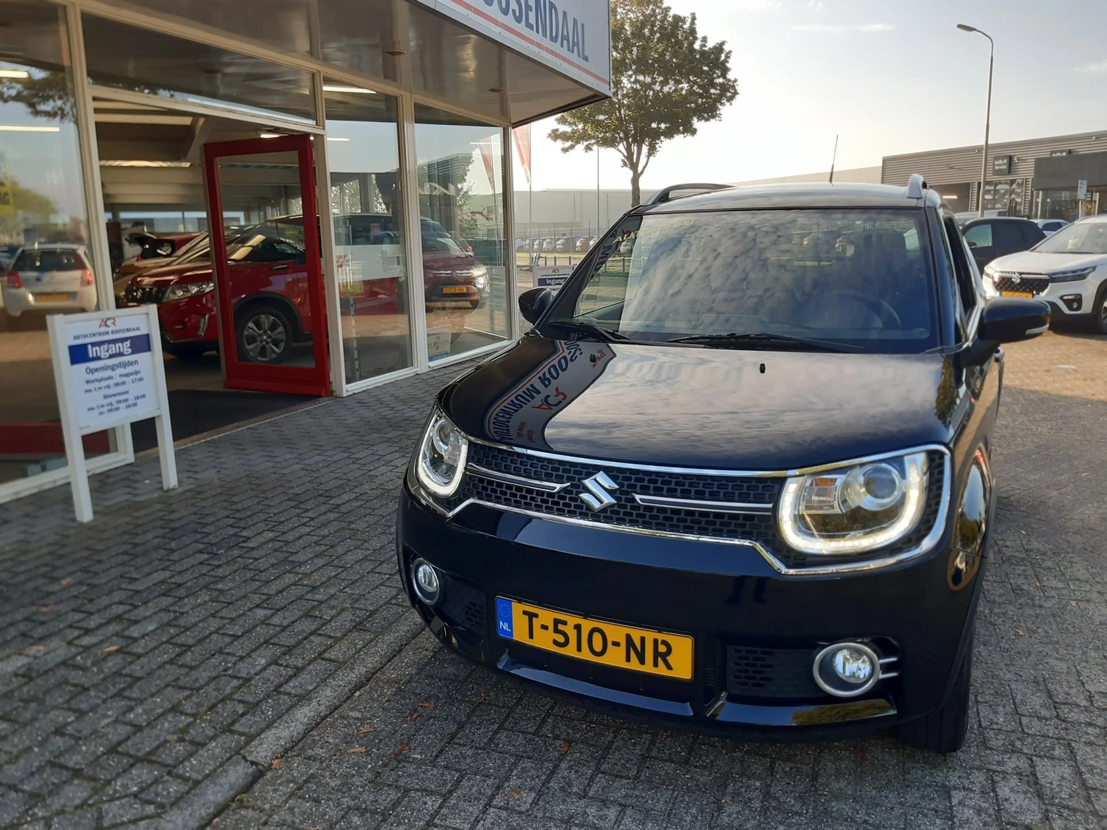 Suzuki Ignis 1.2 style automaat , luxe uitvoering , lage km sta — photo 31